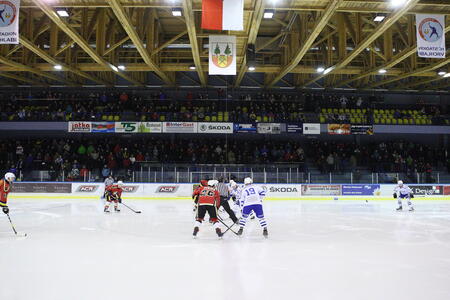 Überdachtes Eisstadion Vrchlabí